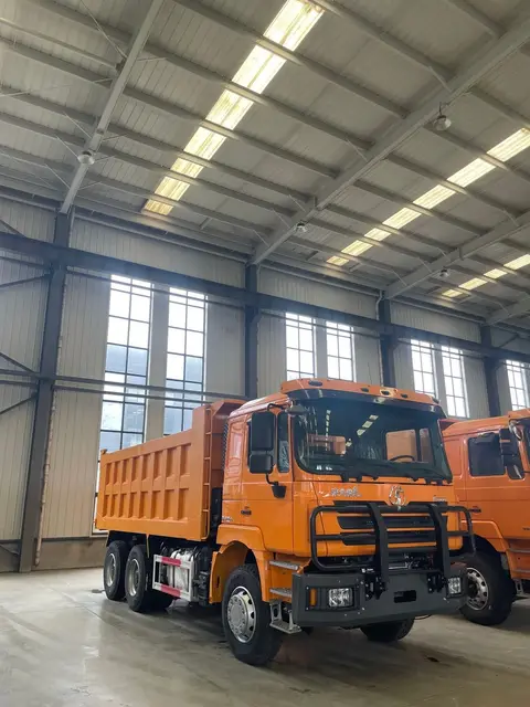 Camión volquete 6×4 en venta