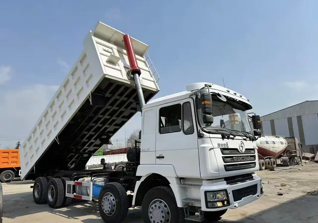 صناديق قلاب 8×4 للبيع