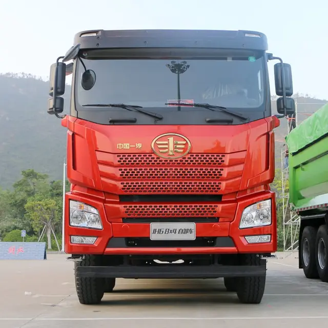 Camión volquete FAW 8×4 en venta