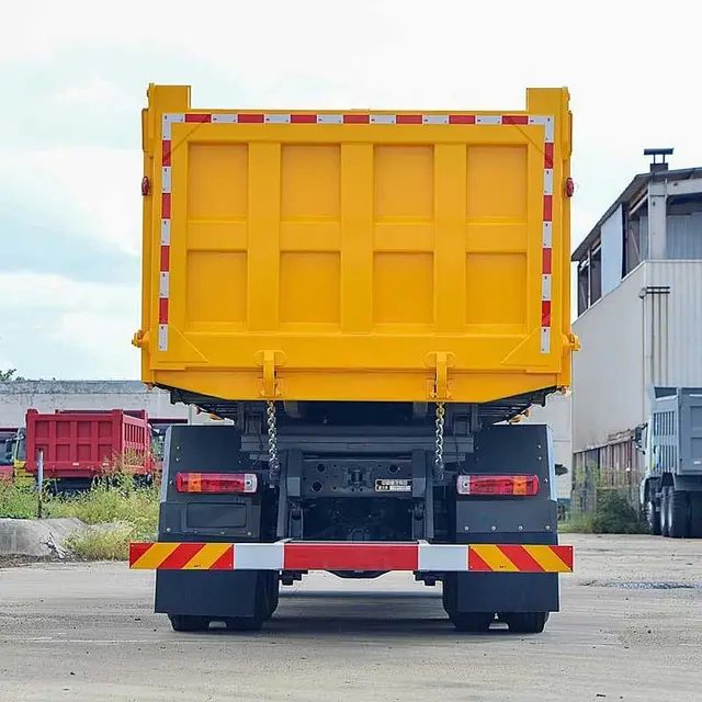 Camión volquete 6×4 en venta