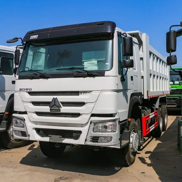 Camión volquete HOWO 6×4 en venta