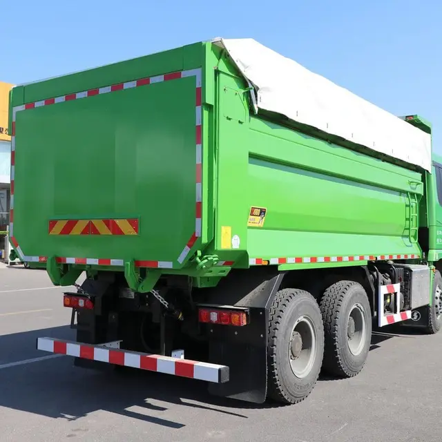 Camión volquete 6×4 en venta