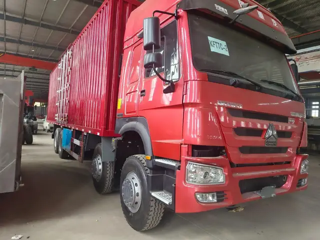 سعر شاحنات HOWO 6×4 للبيع