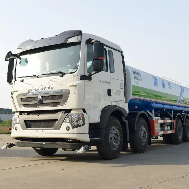 HOWO 8×4 tanker lorries for sale