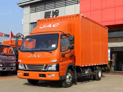 Фургон бу JAC Junling V6 4x2 красный